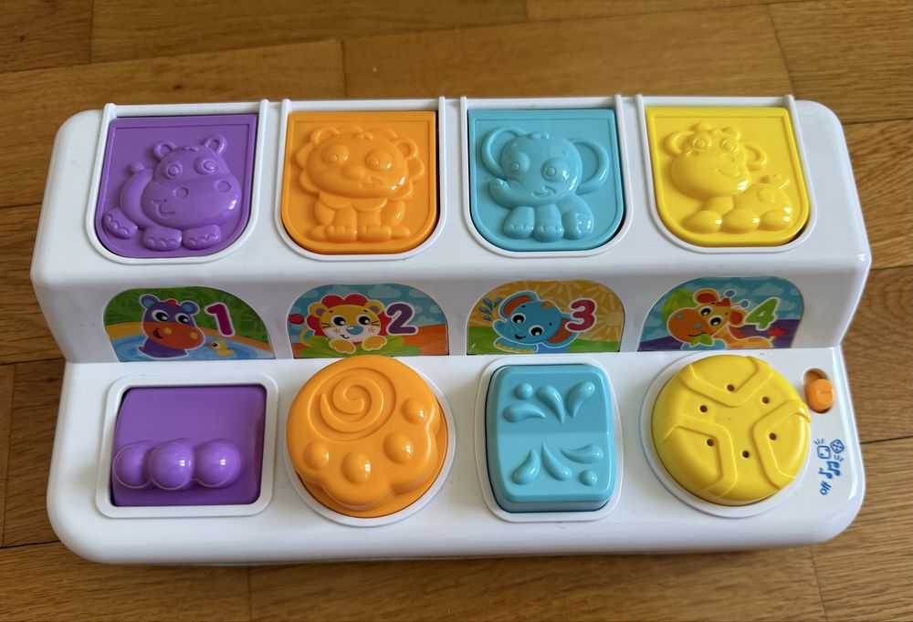 Детски играчки 6-36м