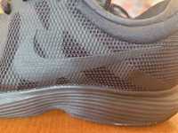 Маратонки Nike стелка 26 см.