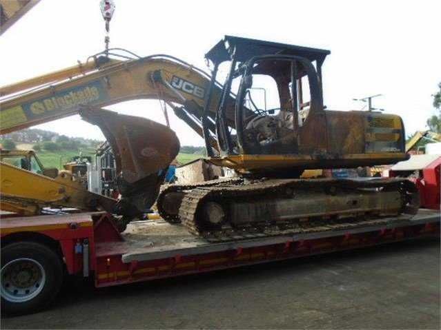 Piese de schimb din dezmembrari pentru JCB JS220, second hand, IEFTIN