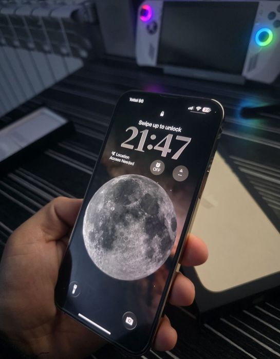 iPhone 13 Pro Max Gold