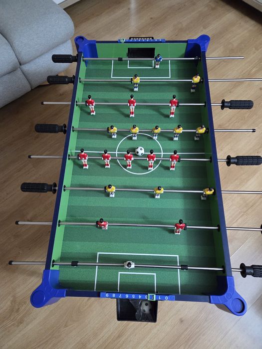 Футболна джага "амбасадор" със 22 играча