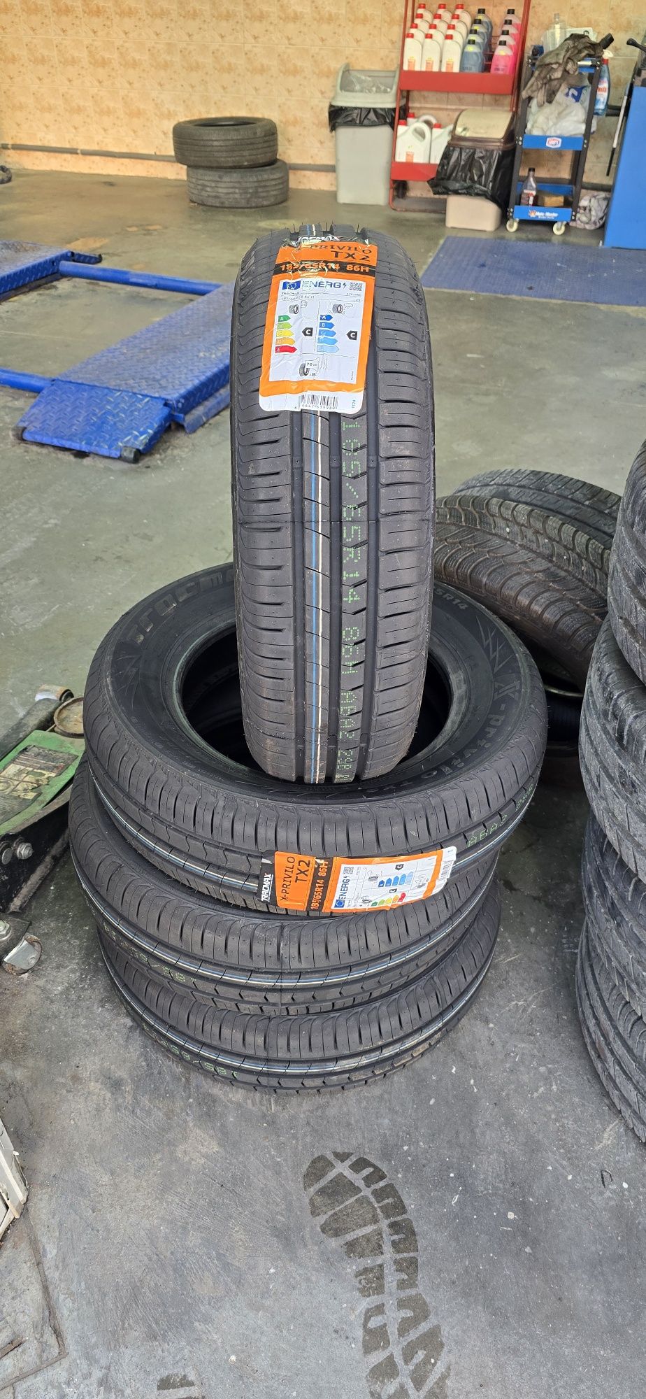Летни гуми 185/65R14