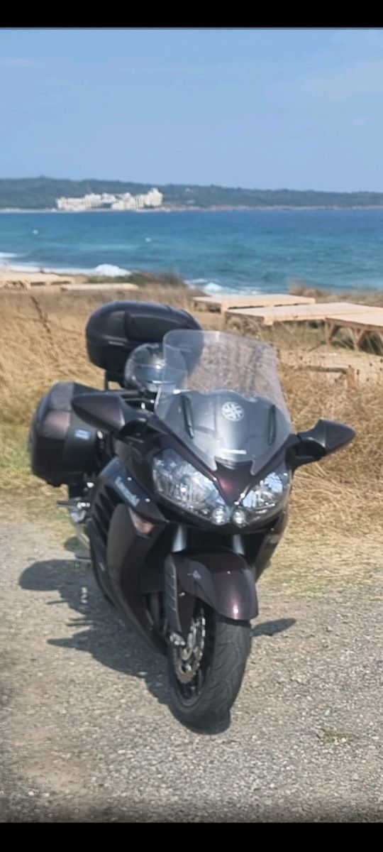 Kawasaki GTR 1400