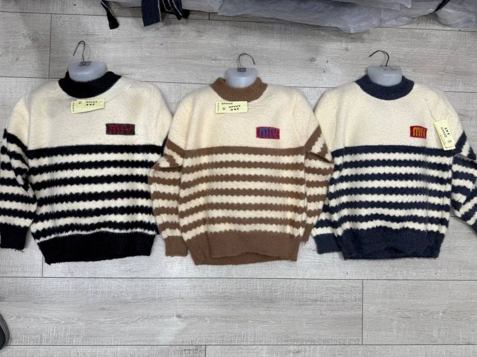 1-qo'l. Tolstovka bolalar uchun 50 dan 110 gacha razmer optom va dona