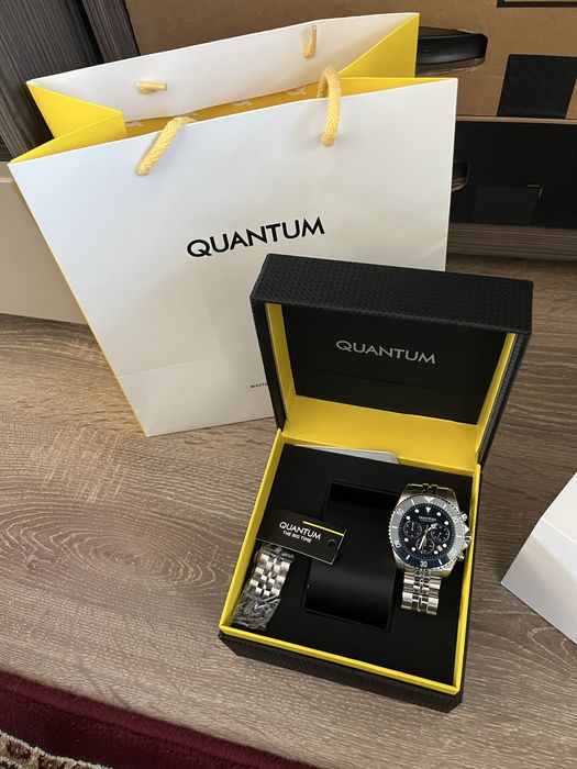 Продам часы Quantum