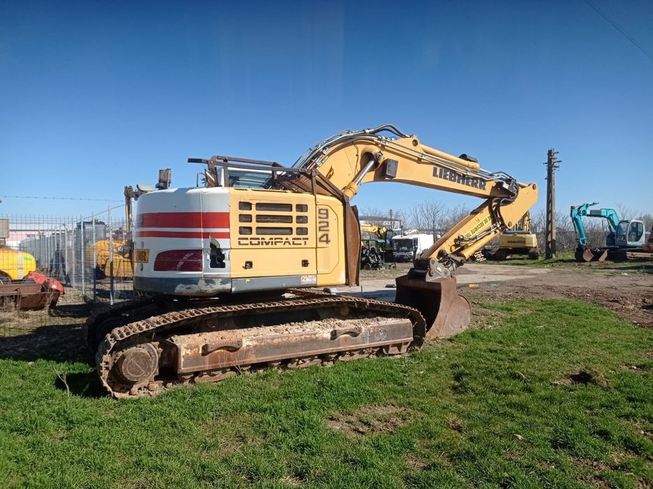 Excavator Liebherr R924 Compact 2011 26t
