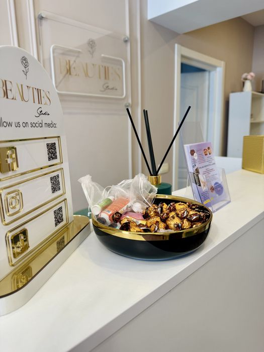 Spatiu de inchiriat in salon sector 1