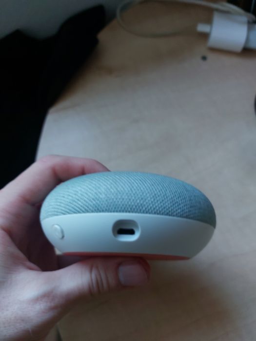 Boxa google home mini