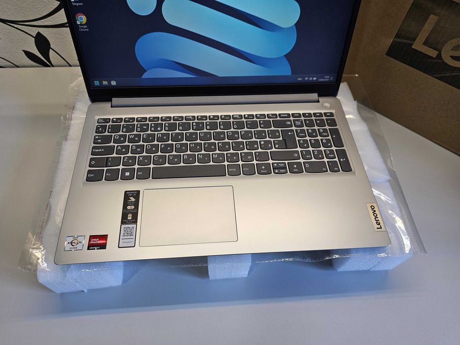 ПРОДАМ Lenovo IdeaPad 1 15AMN7 Ноутбук Silver 7120U/8GB/256SSD/15.6"HD