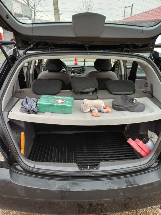 Kia Rio. De vanzre. An2005