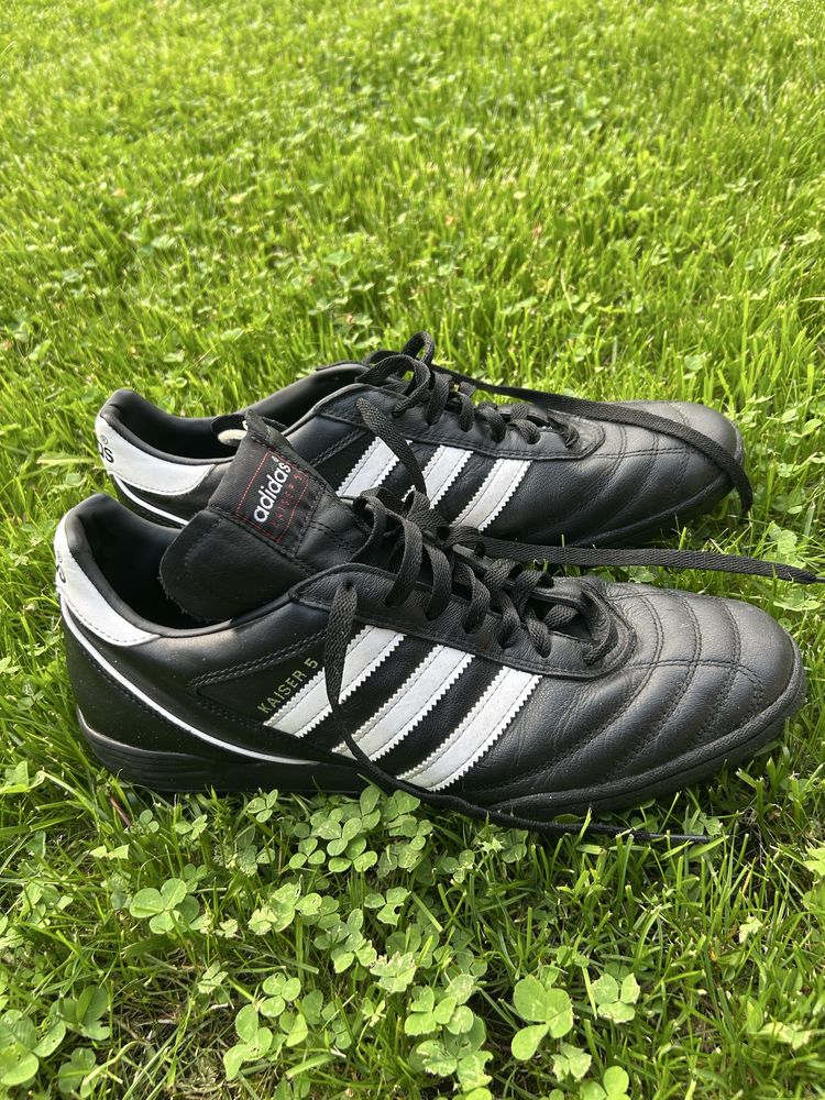 футболни обувки Adidas Khaiser 5