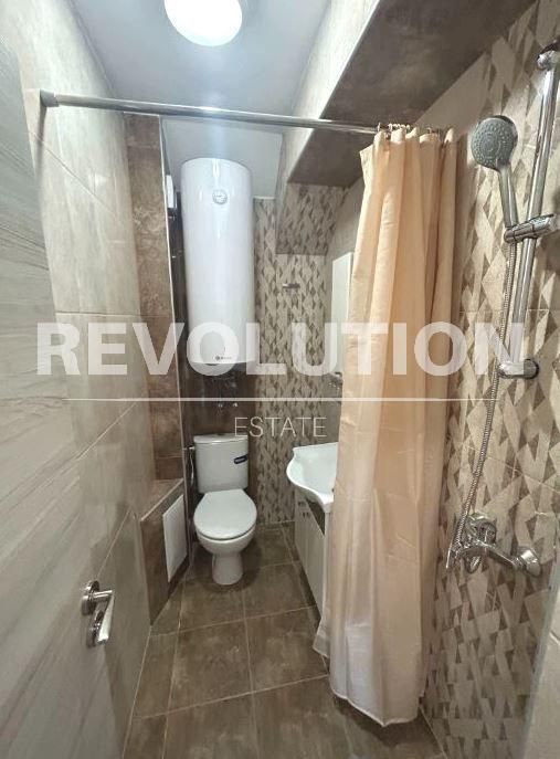 Дава се под наем Двустаен апартамент в Варна, Левски - 45 кв.м за 450 € - Снимка #3