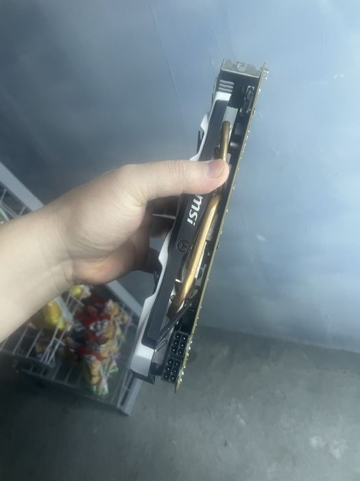 Radeon R9 380 2gb gddr5