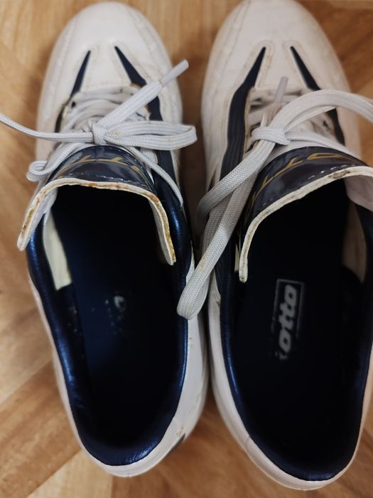 Ghete fotbal iarbă ,mărimea 38