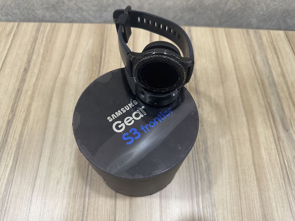 Smart watch Samsung Gear S3 frontier