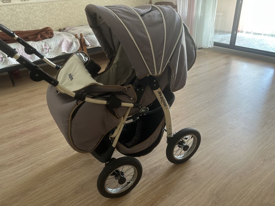 Коляска прочная Польша бренд maximo