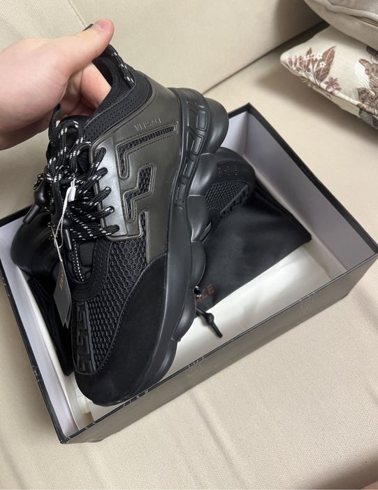 !LIVRARE GRATUITA! 649,99 Ron Versace Chain Reaction black 37,38,39