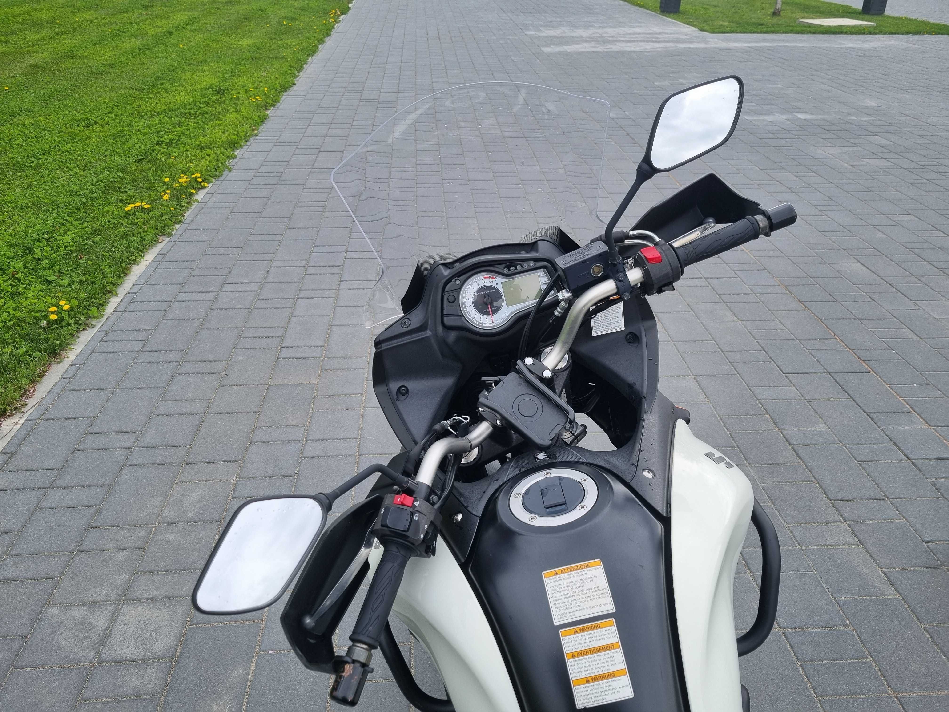Suzuki V-Strom DL650