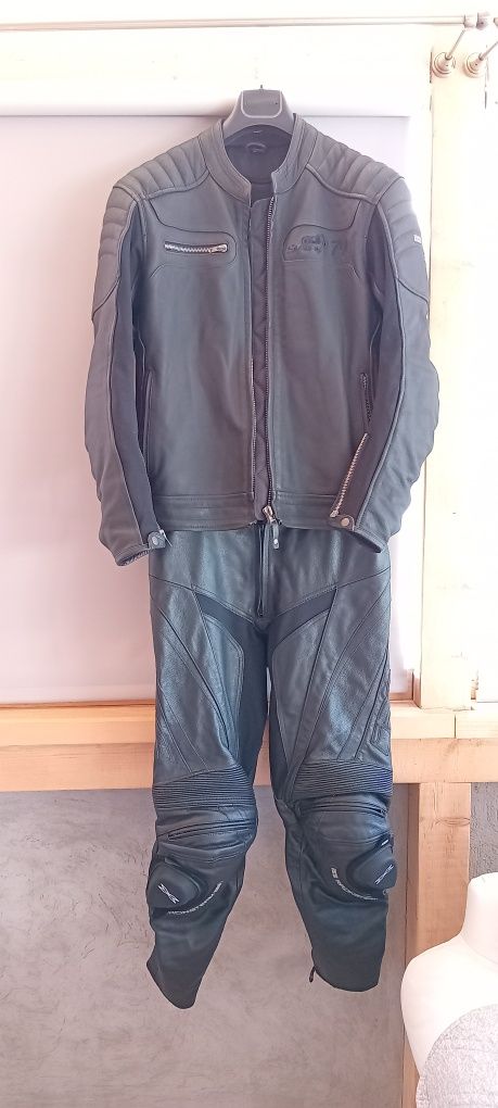 Costum motociclist