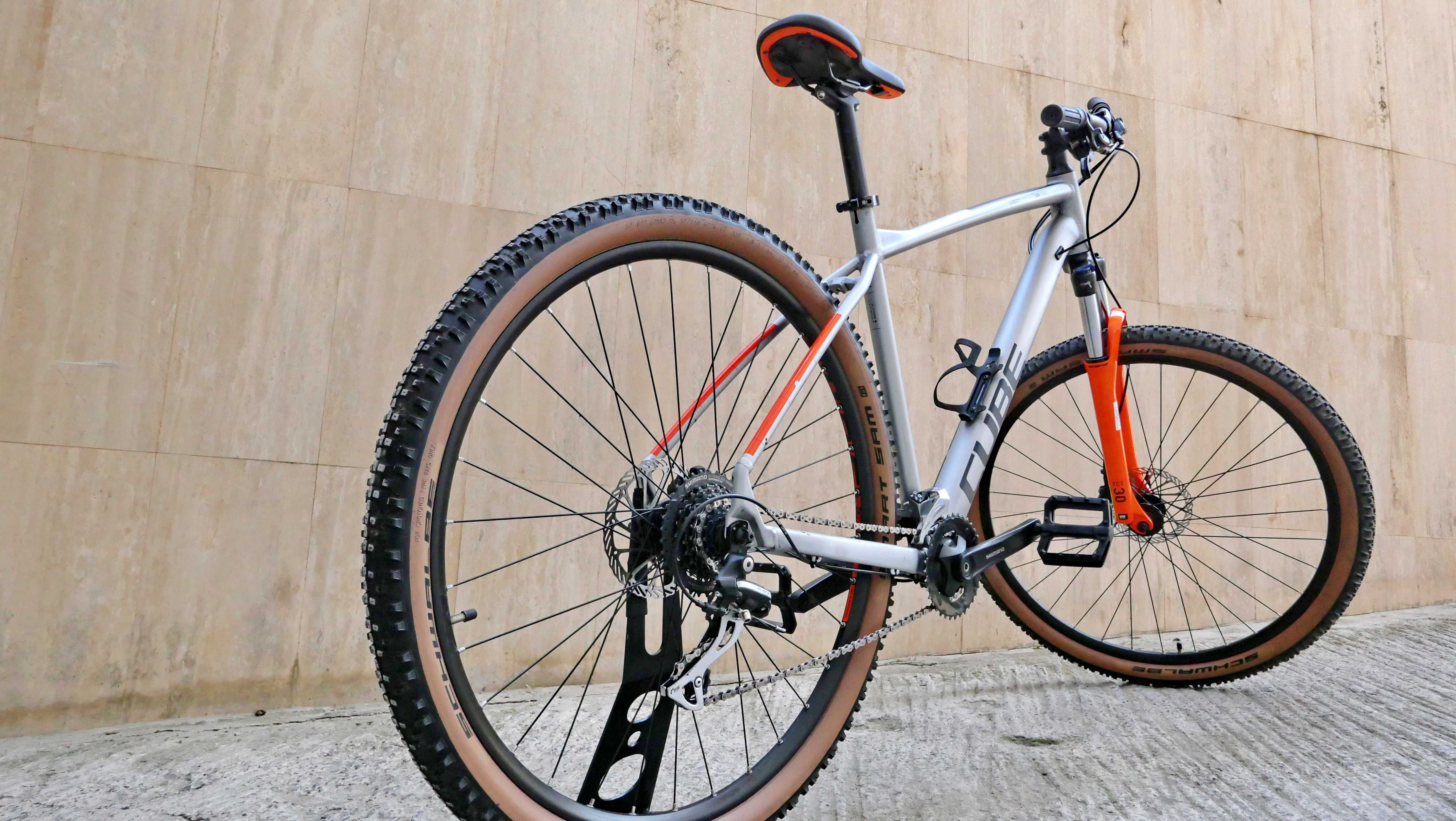 Cube Aim Race, 29 XL, Suntour 100 мм, 2x8 скорости, дискови спирачки