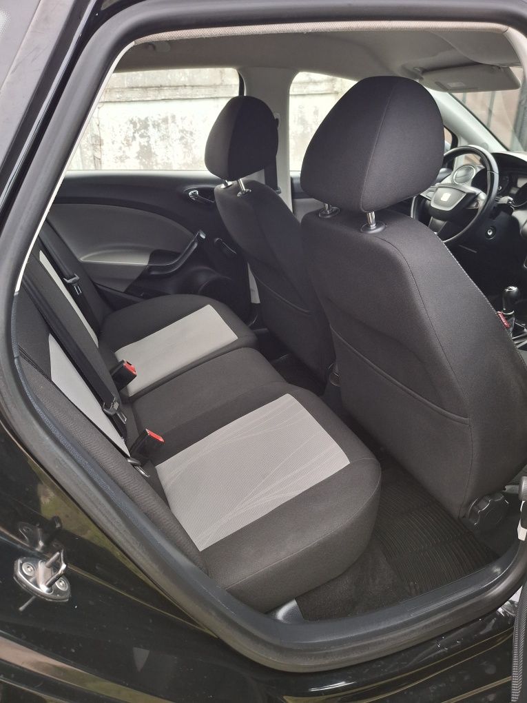 Seat Ibiza 2012 benzină