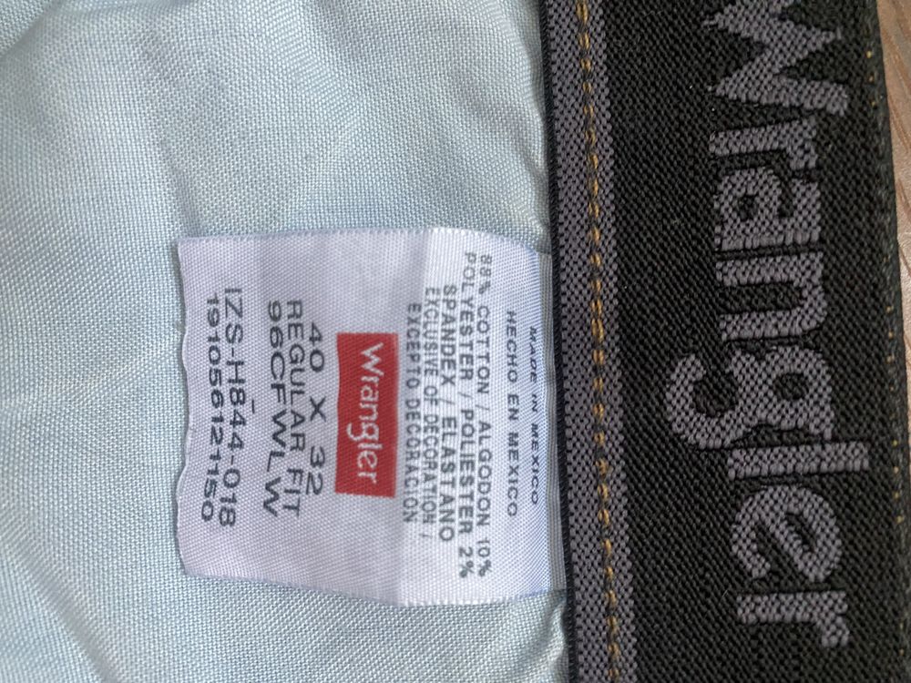 Продам джинсы Wrangler, большого размера