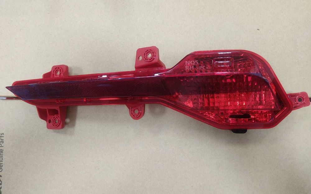 Катафот Kia Sportage 5 (21-24г) задний 92405P1100;92406P1000