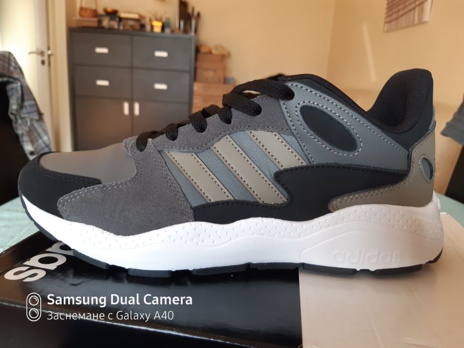 Страхотен оригинален adidas crazychaos нов модел