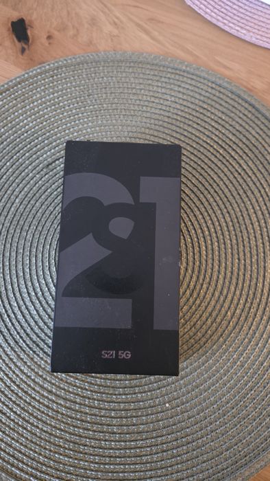 Samsung S21 промо
