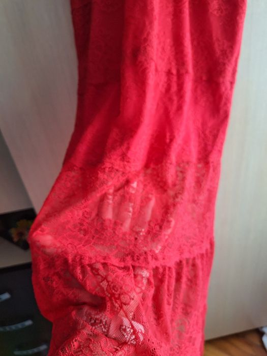 Rochie dantela rosie