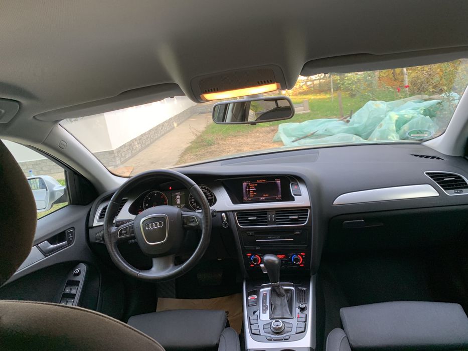 Audi A4 2.0.D,143 cp.2012.Automata..
