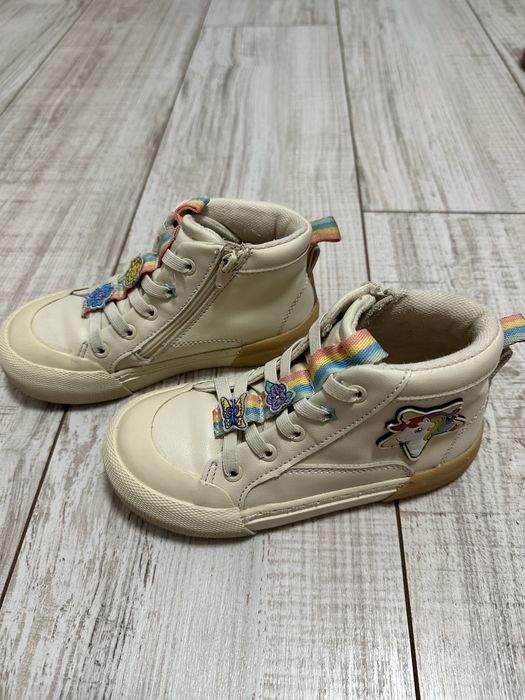Adidasi Zara marimea 28