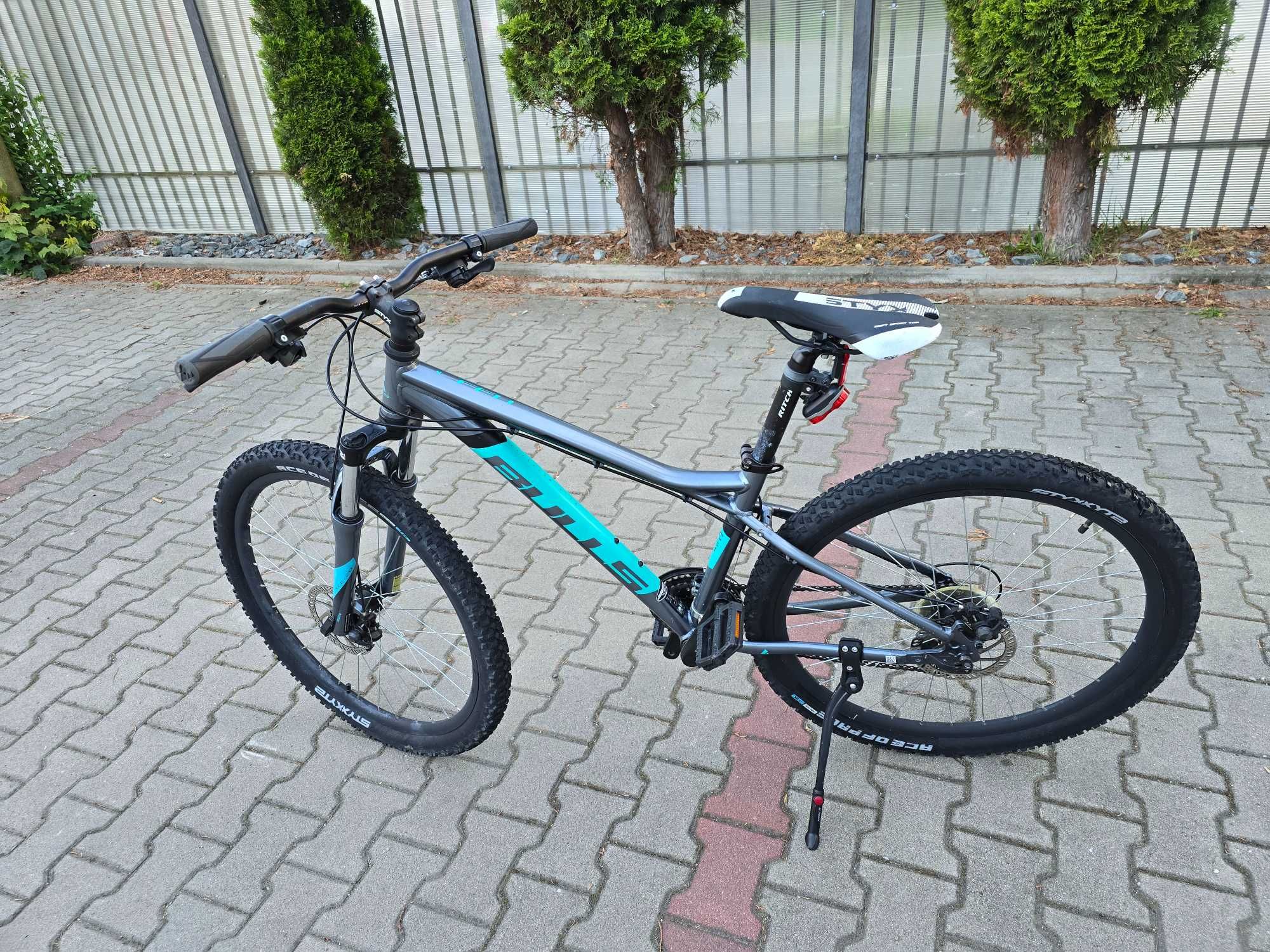 Bicicleta MTB Bulls XC cadru S roti 27.5 stare foarte buna