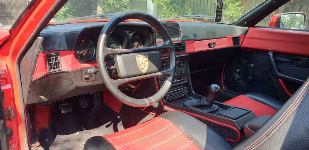 Porsche 924-944.