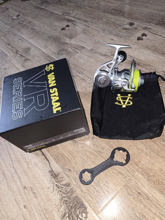 PREȚ FIX! Vând mulineta pescuit somn staționar sau spinning Van Staal