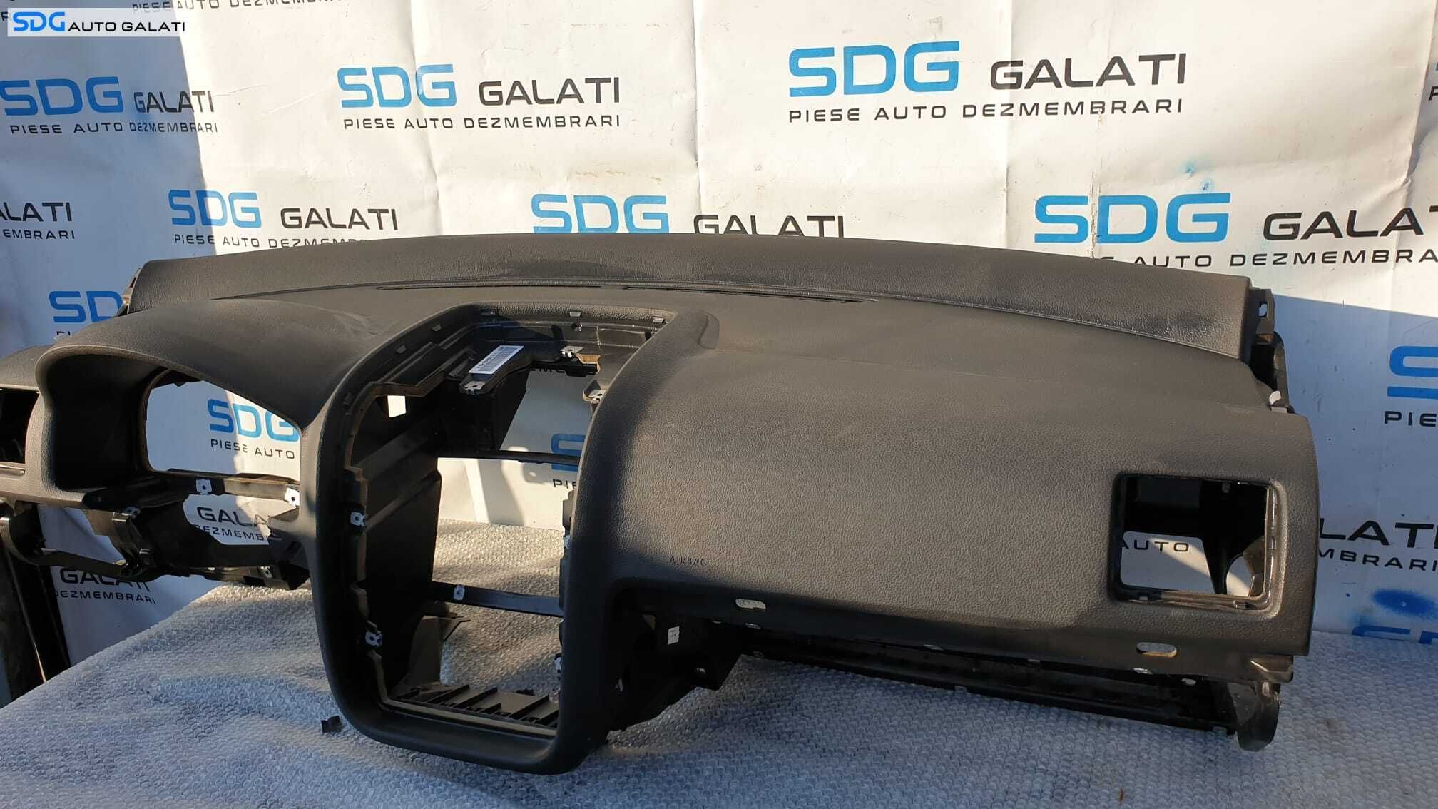 Plansa Bord Goala Dezechipata Volkswagen Golf 5 2004 - 2008 Cod 1K1858295