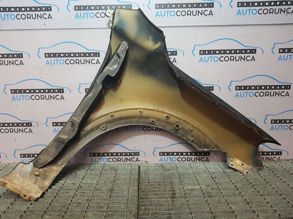 Aripa Stanga Fata Chevrolet Captiva 2006 - 2010 4 Usi Negru (545)