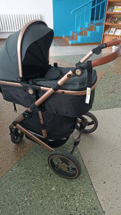 Продается детские коляски в хорошем состоянии