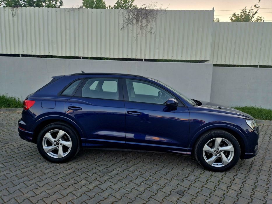 Audi Q3 Automat 2.0 Diesel 150 Cp Inmatriculat 2022