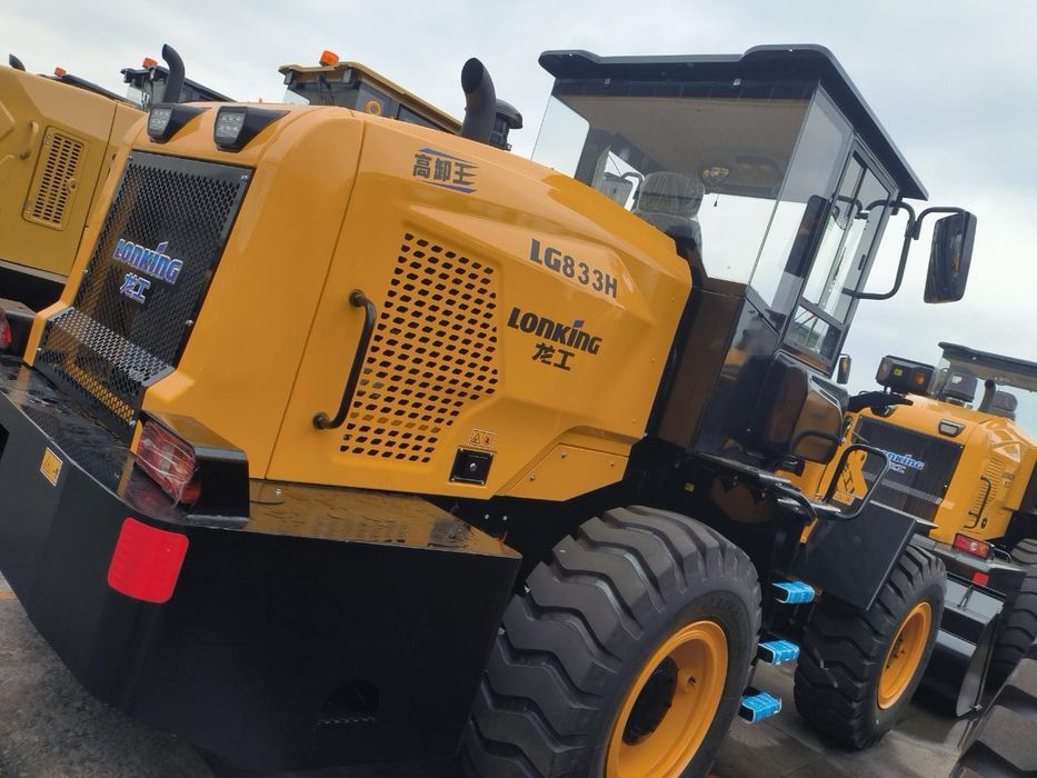 Продам погрузчик LG833HG