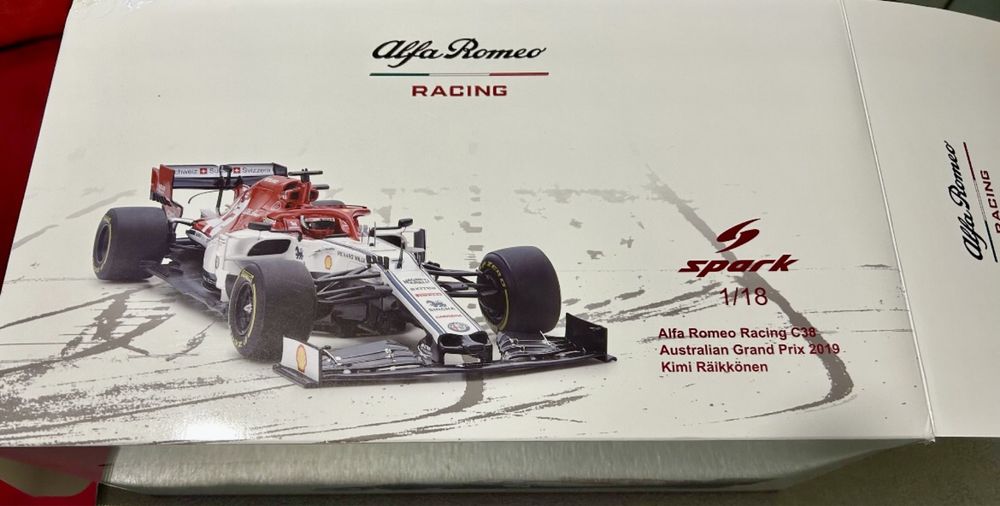 Machete formula 1 f1 1/18 Alfa romeo Ferrari C38,39,4 Spark Minichamps