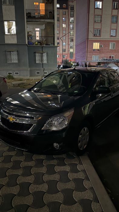 Кобальт машина сотилади