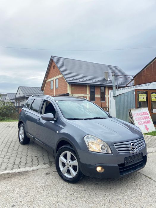 Vand Nissan Qashqai+2 an 2009