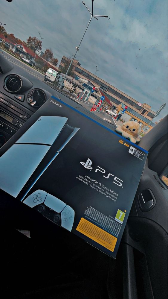 PlayStation 5 Digital Edition