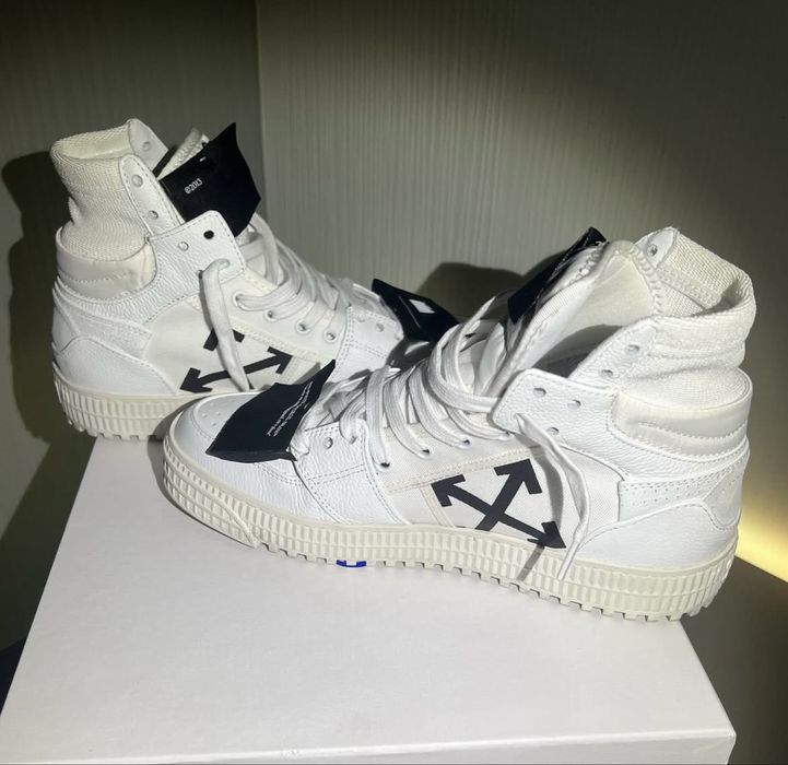 Adidasi off white court 3.0