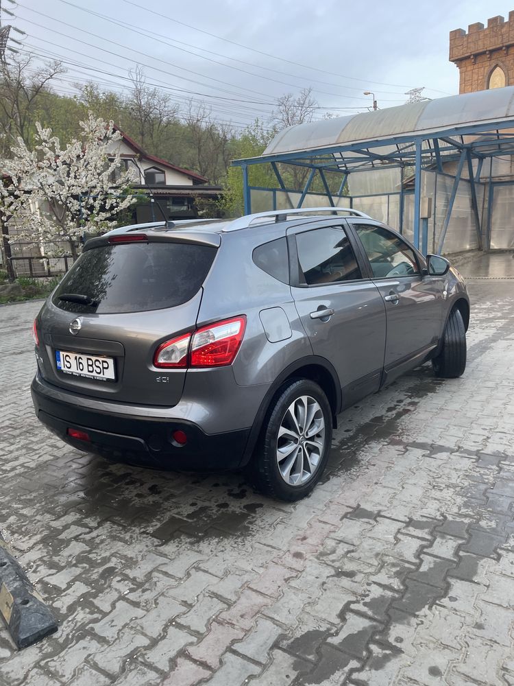 Nissan Qashqai , 1.6 diesel, 4x4, euro 5,Tekna.