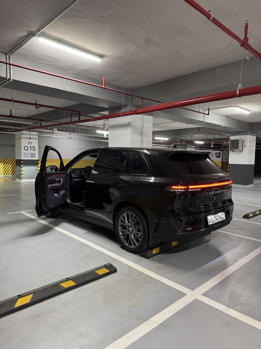 Leapmotor c10 EV
