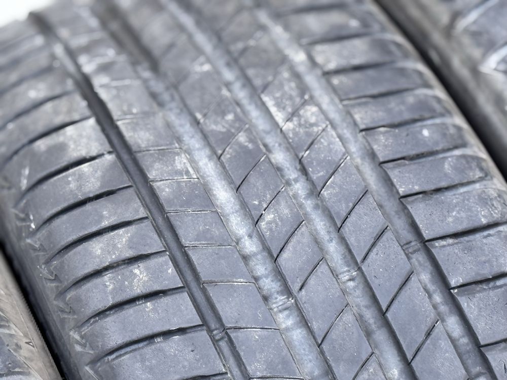 225/45/R17 Bridgestone Turanza 4бр летни dot2218 6-7mm