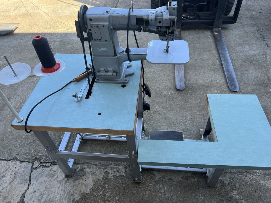 Шевна машина Adler