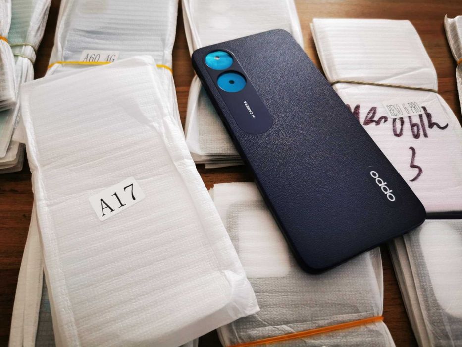Capac spate + adeziv Oppo Reno A17 A17 A38 A40 A58 A60 A78 A79 A96 A98